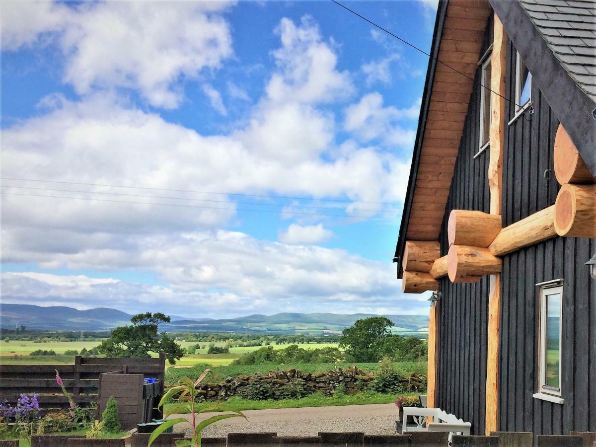 Rowanlea Lodge With Hot Tub Marykirk Luaran gambar